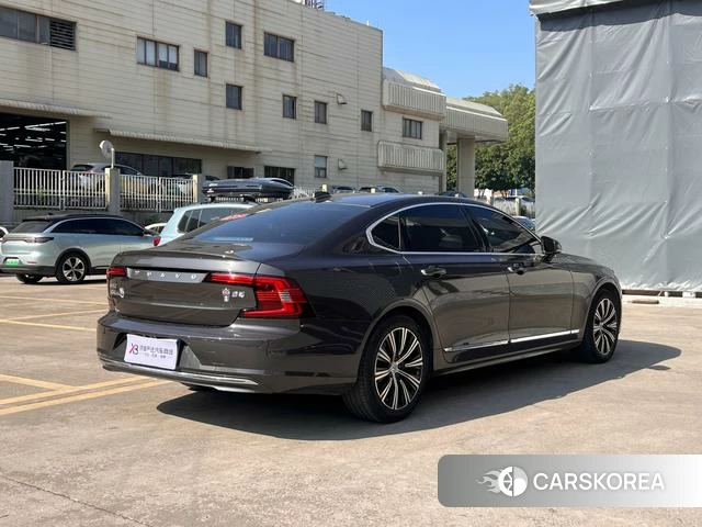 Volvo S90 2021 Темно-серый из Китая