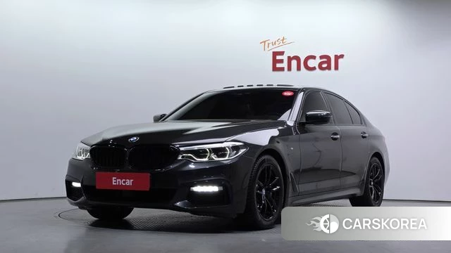 BMW 5 Series (G30) 2018 Серый из Кореи