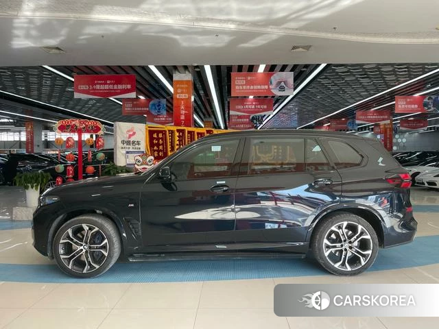 BMW X5 2025 Черный из Китая