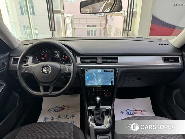 Volkswagen Bora 2023 Белый из Китая