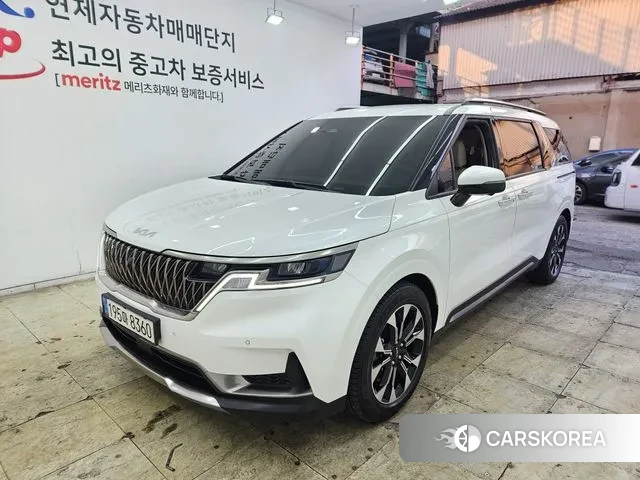 Kia Carnival 4th generation 2022 Жемчужный цвет из Кореи