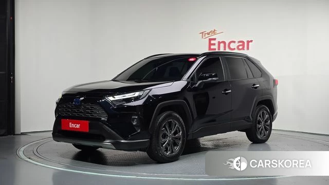 Toyota RAV4 5th Generation 2023 Черный из Кореи