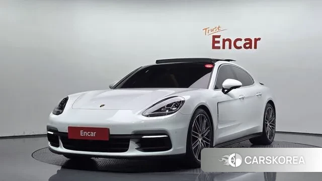 Porsche Panamera (971) 2018 Белый из Кореи