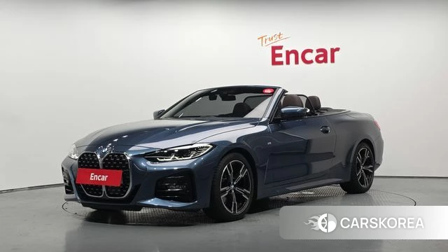 BMW 4 Series (G22) 2023 Небесно-голубой из Кореи
