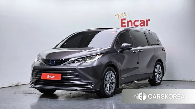 Toyota Sienna 4th Generation 2021 Серый из Кореи