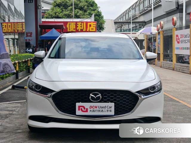 Mazda 3 Angkesaila 2024 Белый из Китая