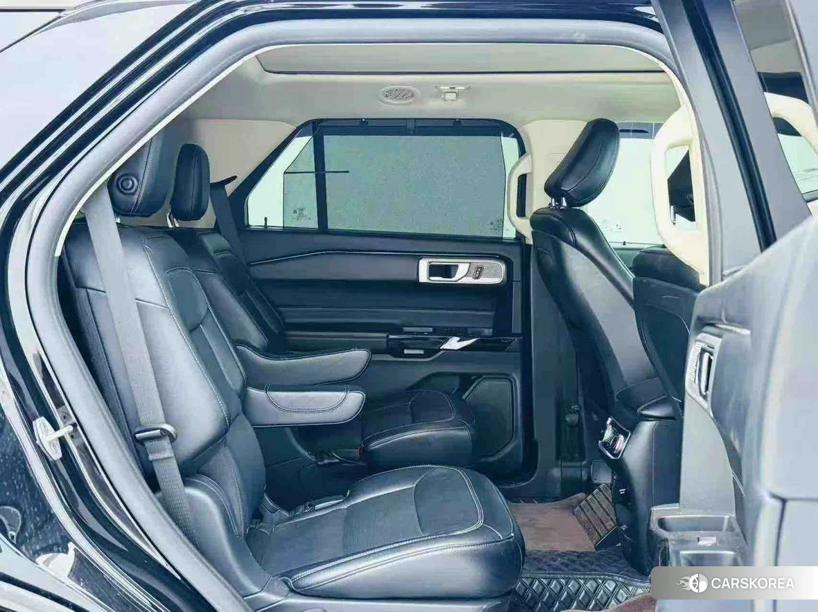 Ford Explorer 2020 Черный из Китая