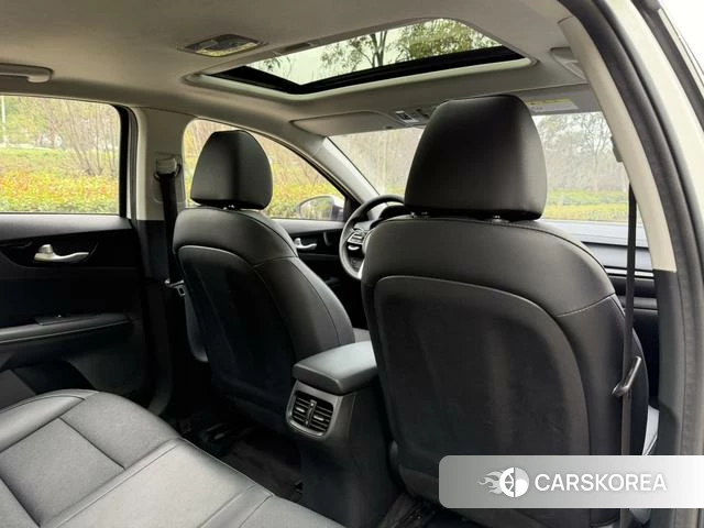 Kia K3 2022 Белый из Китая