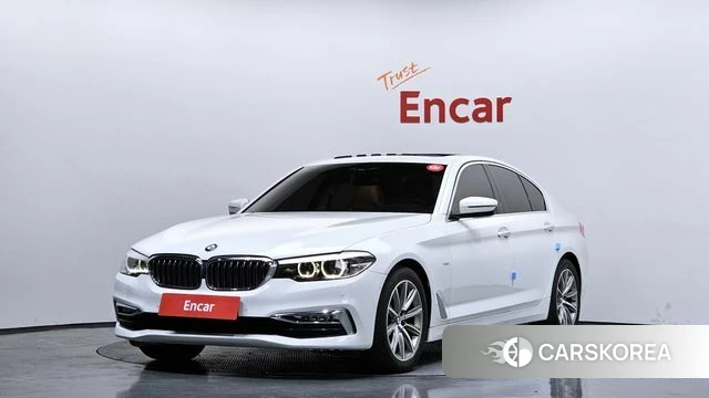 BMW 5 Series (G30) 2018 Белый из Кореи