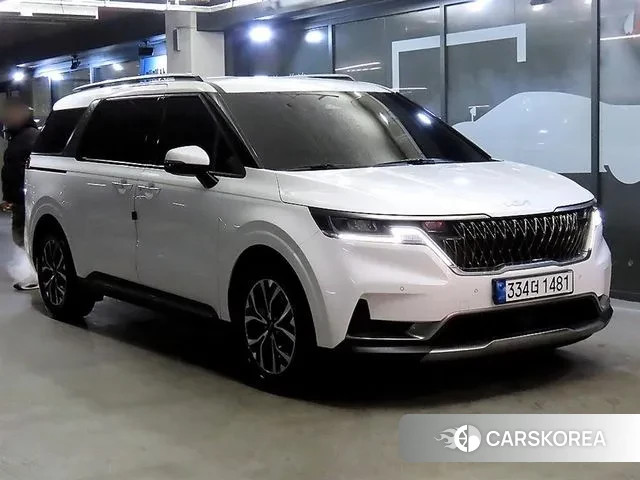 Kia Carnival 4th generation 2022 Белый из Кореи