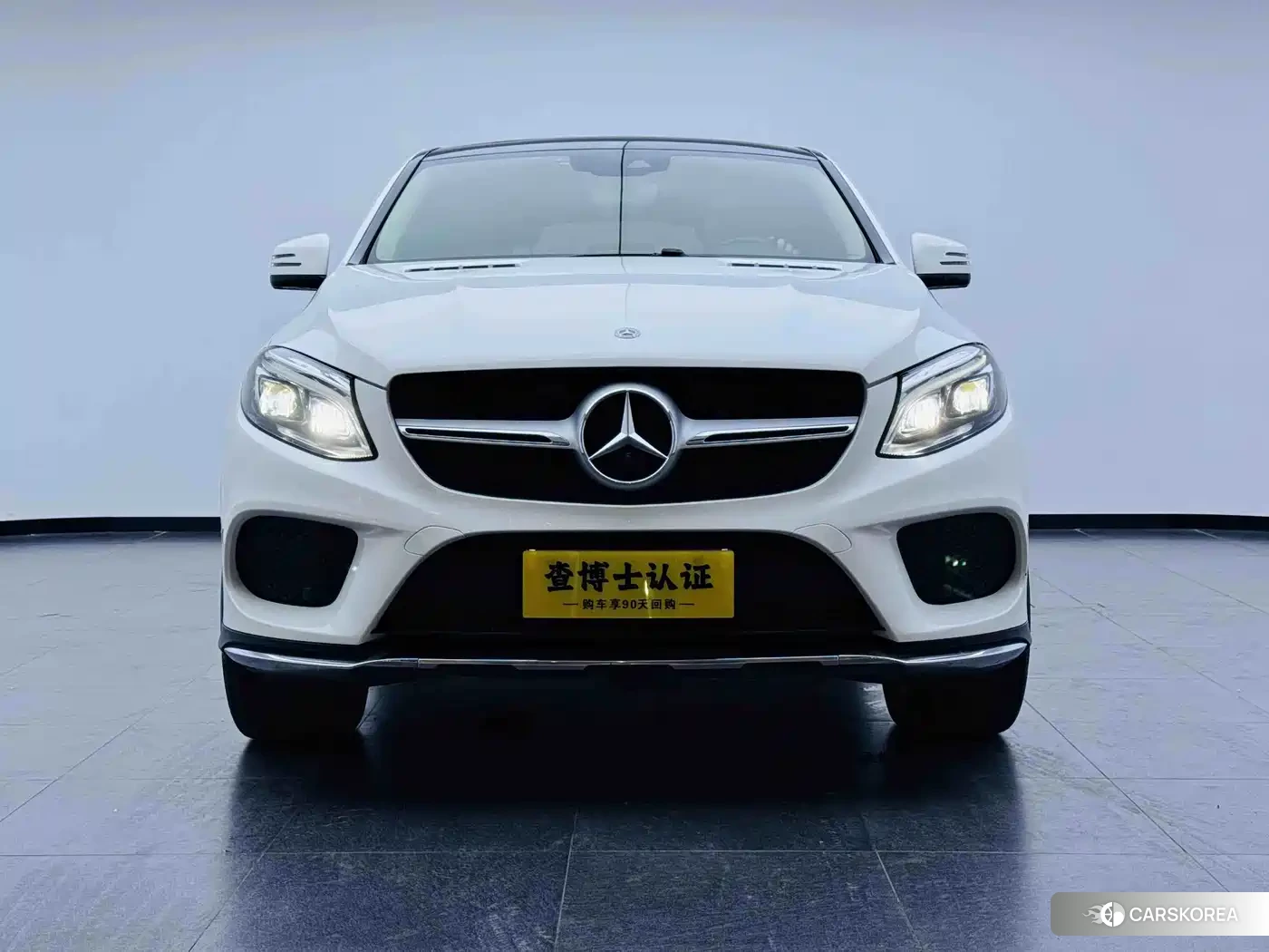 Mercedes-Benz GLE 2018 Белый из Китая