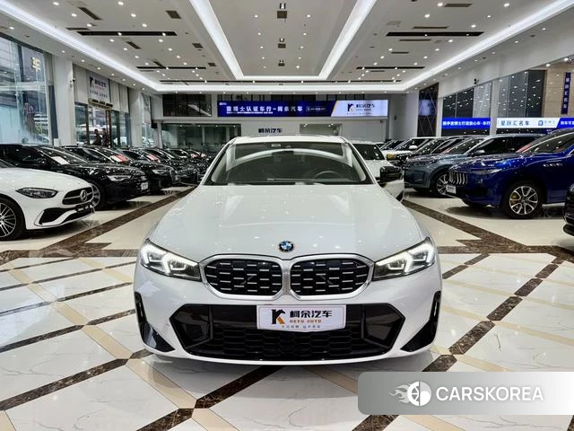 BMW 3 series 2023 Белый из Китая