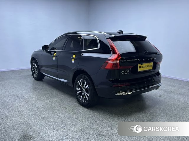 Volvo XC60 2023 Черный из Китая