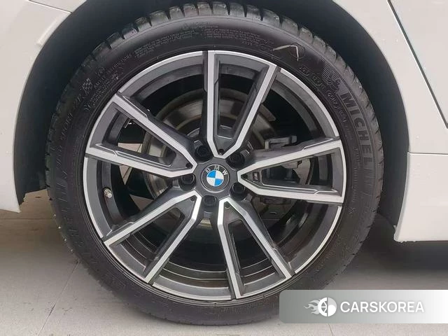 BMW 3 series 2025 Белый из Китая