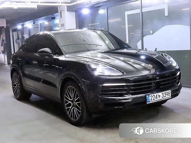 Porsche Cayenne (PO536) 2021 Черный из Кореи
