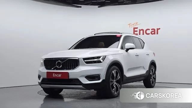 Volvo XC40 2022 Белый из Кореи