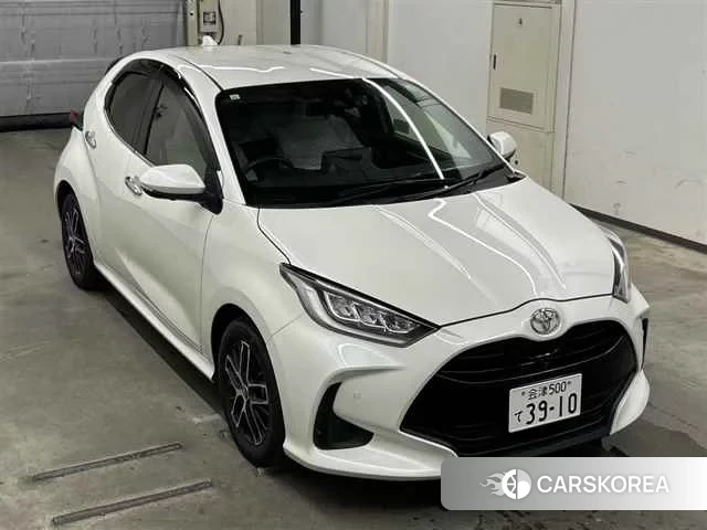 Toyota Yaris 2021 из Японии