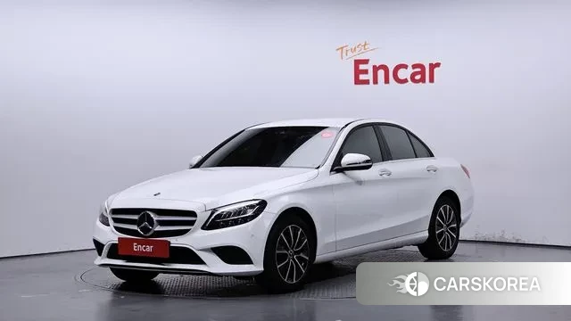 Mercedes-Benz C-Class W205 2019 Белый из Кореи