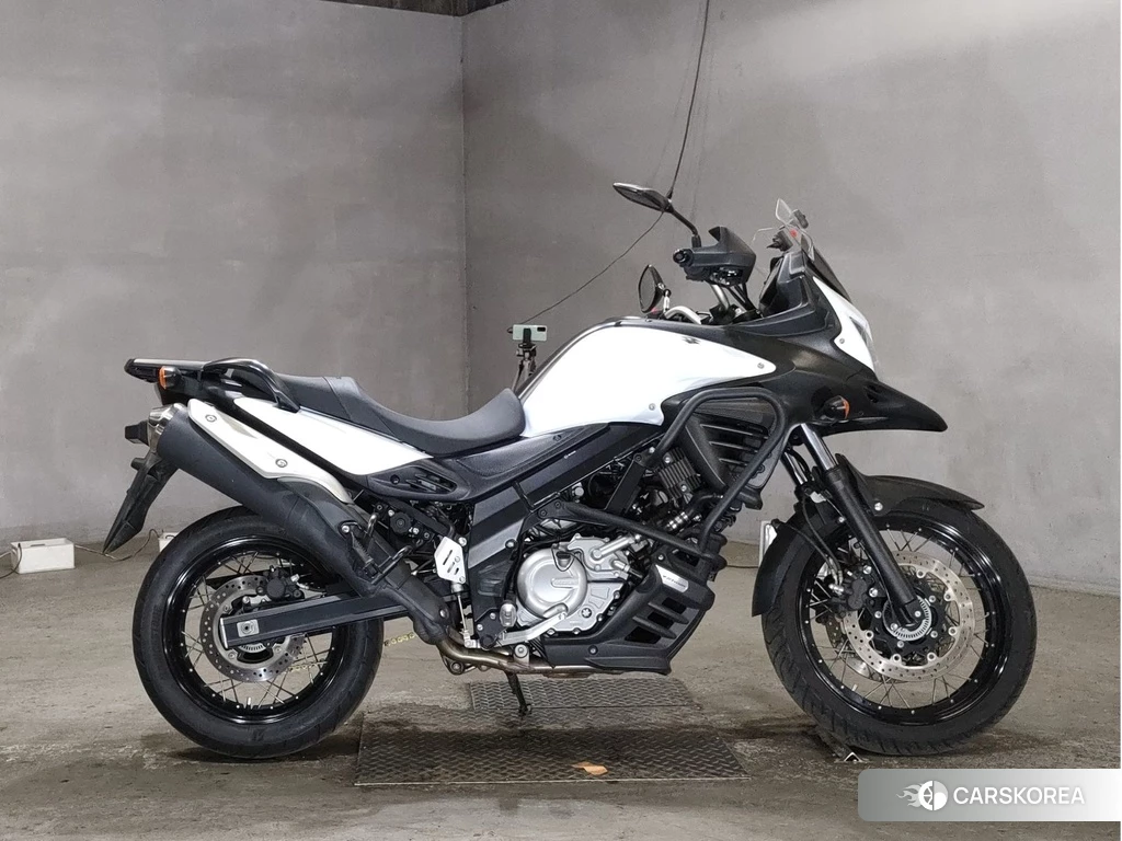 Проданный Suzuki V-STROM 650 XT 2015 из Японии