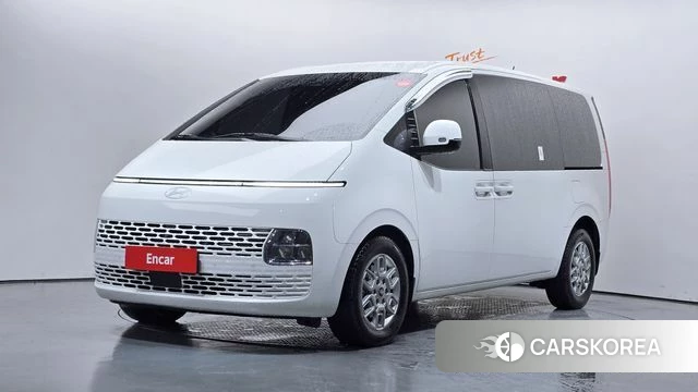 Hyundai Staria 2025 Белый из Кореи