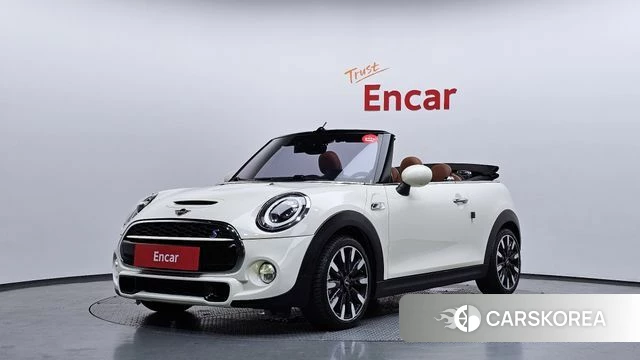 Mini Cooper S Convertible 2019 Жемчужный цвет из Кореи