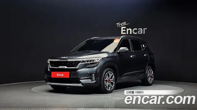 Kia Seltos 2022 Серый из Кореи