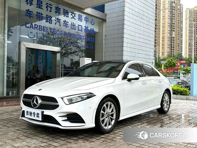 Mercedes-Benz Class A 2021 Белый из Китая