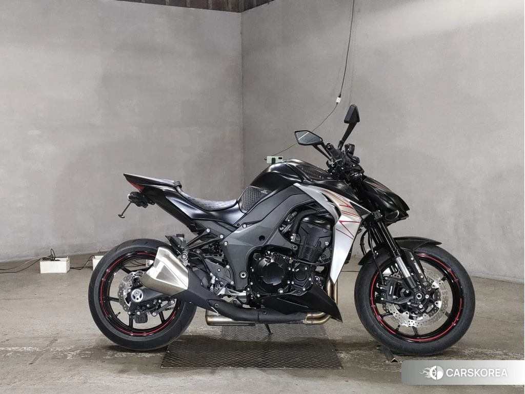 Проданный Kawasaki Z1000 2020 из Японии, фото 2