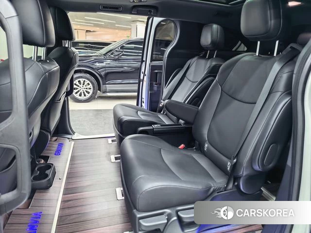 Toyota Grevia 2025 Белый из Китая