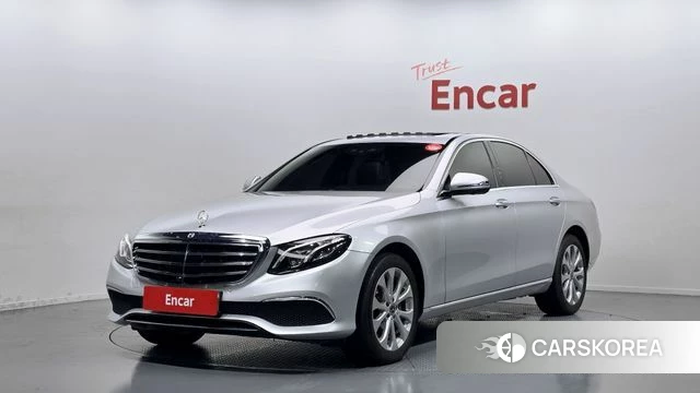 Mercedes-Benz E-Class W213 2020 Серебряный из Кореи