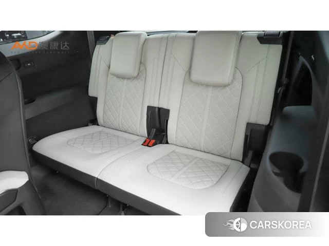 Audi Q6 2024 Черный из Китая
