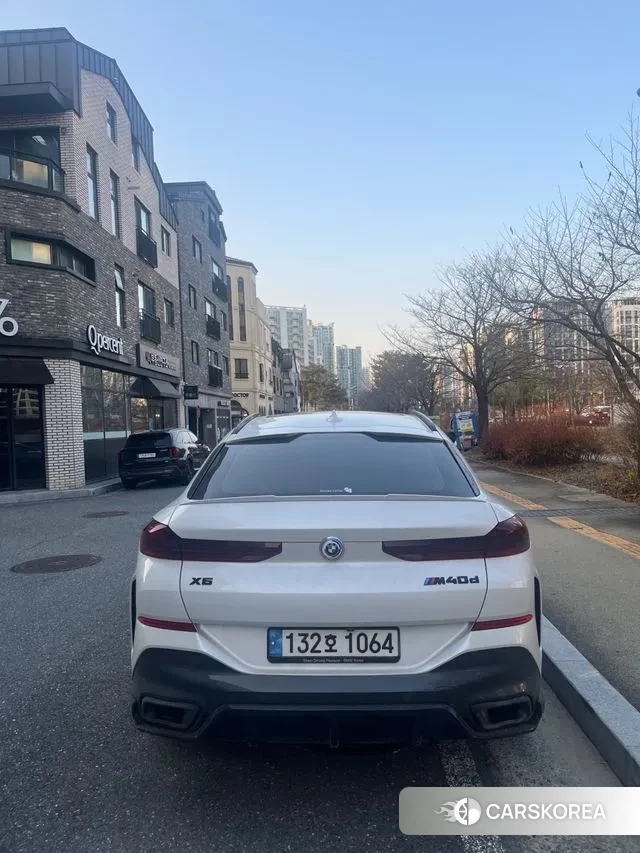 BMW X6 (G06) 2023 Белый из Кореи