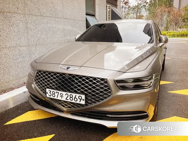 Genesis G90 2020 Песочный из Кореи
