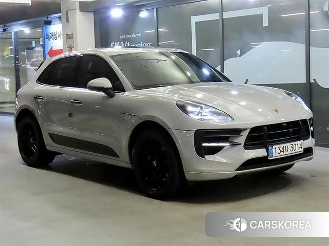 Porsche Macan 2020 Серебристо-серый из Кореи