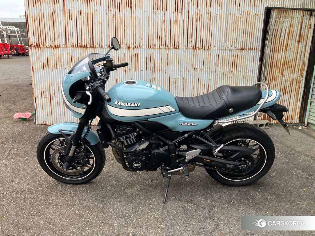 Проданный Kawasaki Z900RS CAFE 2020 из Японии