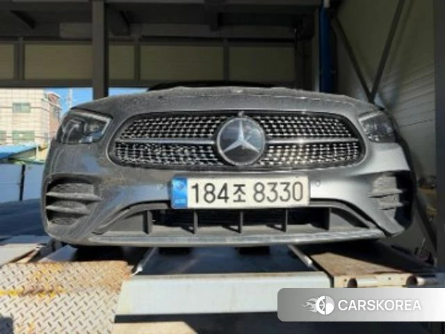 Mercedes-Benz E-Class W213 2022 Серый из Кореи