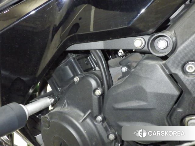 Engine photo