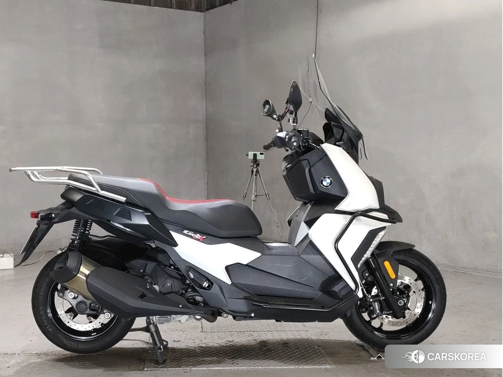 Проданный BMW C400X 2019 из Японии, фото 2