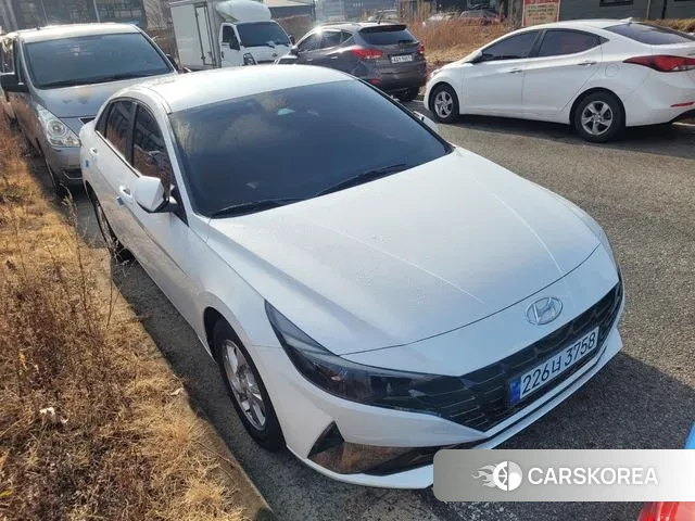 Hyundai Avante (CN7) 2021 Белый из Кореи