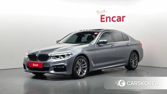 BMW 5 Series (G30) 2018 Серый из Кореи
