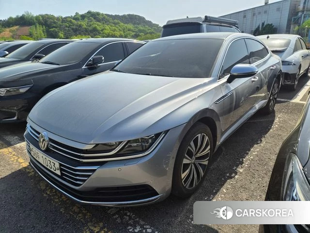 Volkswagen Arteon 2019 Серебристо-серый из Кореи
