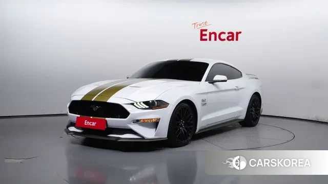 Ford Mustang 2019 Белый из Кореи