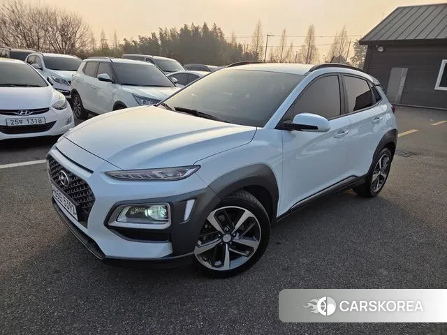 Hyundai Kona 2018 Белый из Кореи