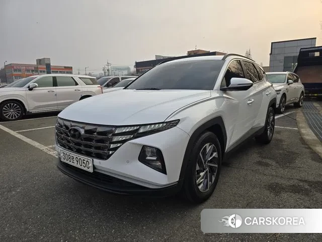 Hyundai Tucson (NX4) 2022 Белый из Кореи