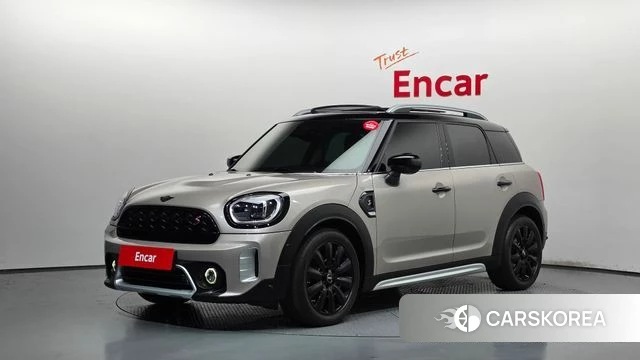 Mini Cooper Countryman 2023 Песочный из Кореи