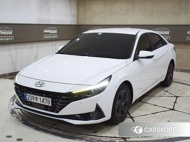 Hyundai Avante (CN7) 2022 Белый из Кореи