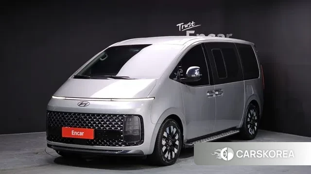 Hyundai Staria 2024 Серебряный из Кореи