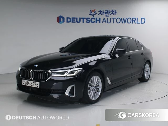 BMW 5 Series (G30) 2021 Черный из Кореи