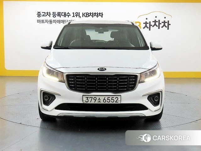 Kia The New Carnival 2018 Белый из Кореи