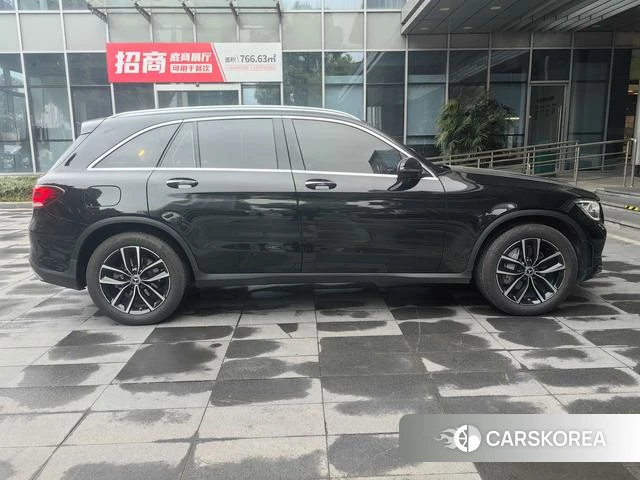 Mercedes-Benz GLC 2022 Черный из Китая